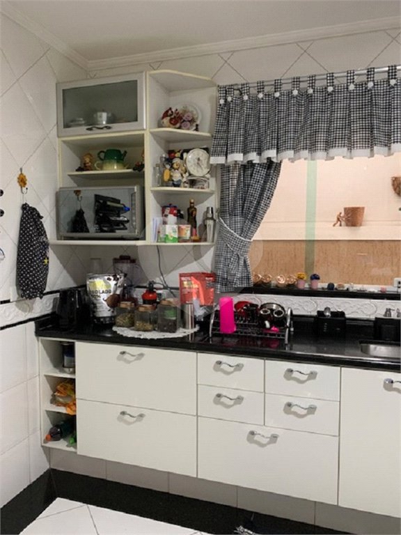 Sobrado à venda com 3 quartos, sendo 1 suíte, em Tremembé, São Paulo, SP