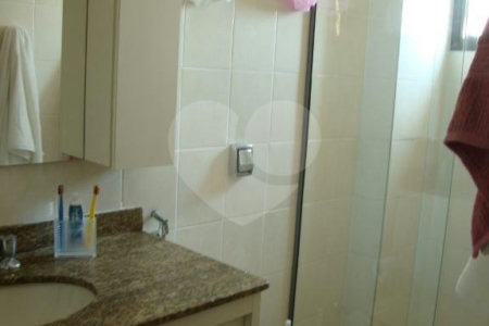 Apartamento à venda com 3 quartos, sendo 1 suíte,  em Pinheiros, São Paulo, SP