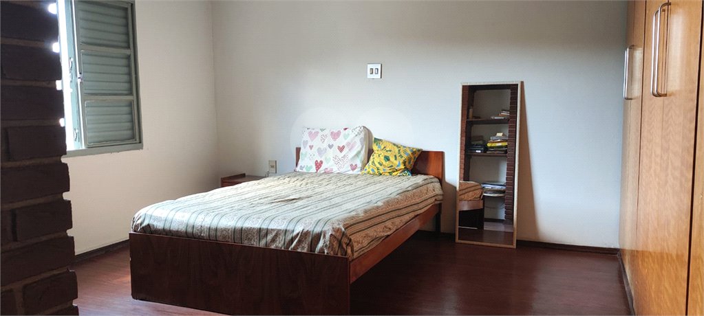 Casa à venda com 4 quartos, sendo 1 suíte, em Jardim do Estádio, Itu, SP