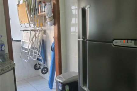 Apartamento à venda com 2 quartos, sendo 1 suíte,  em Canto do Forte, Praia Grande, SP