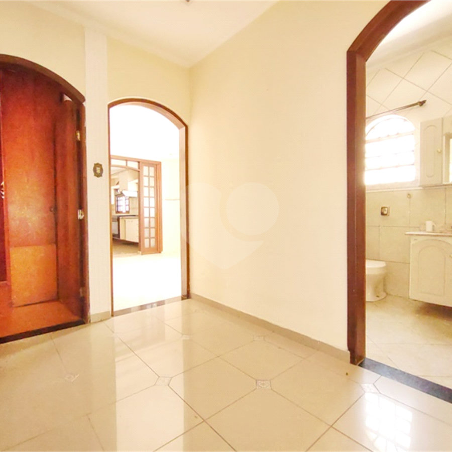 Casa à venda com 3 quartos, sendo 1 suíte, em Vila Mazzei, São Paulo, SP