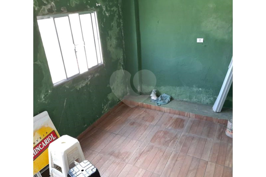 Casa à venda com 2 quartos no condomínio Benvinda Catarina de Jesus, São Paulo - SP