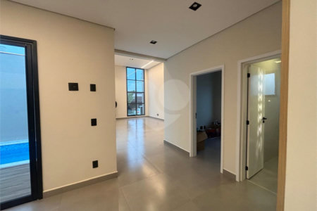 Casa à venda com 3 suítes no condomínio Residencial Chácara Ondina, Sorocaba - SP