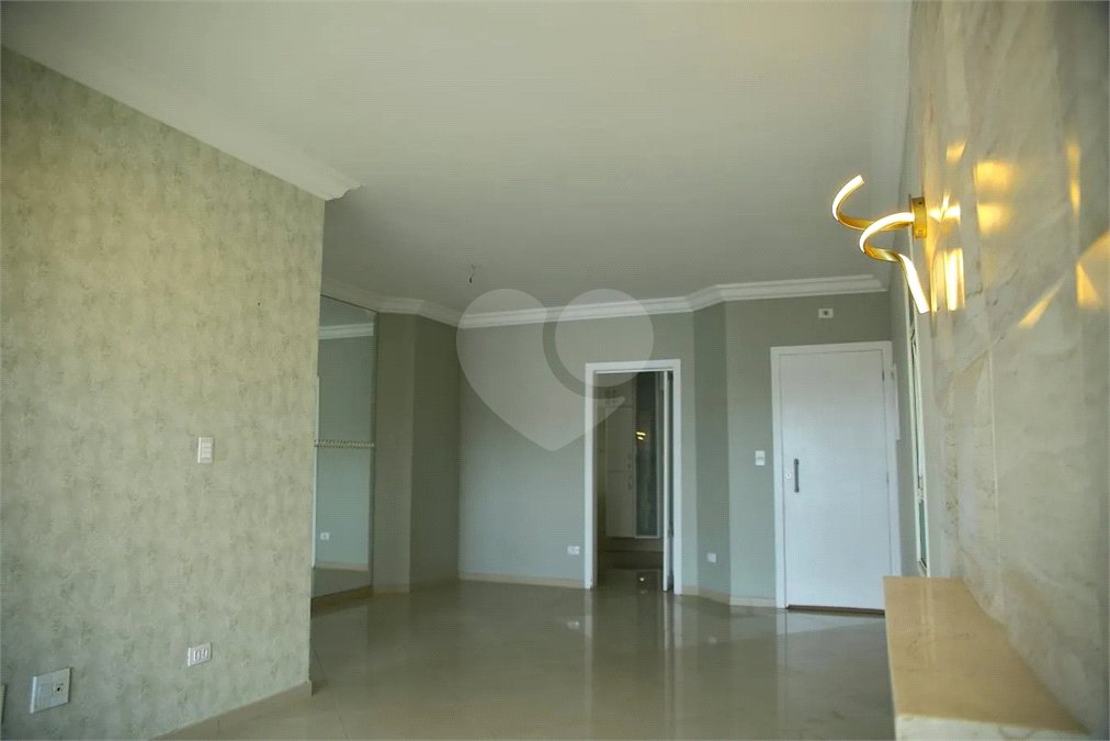 Apartamento à venda com 3 suítes em Nova Petrópolis, São Bernardo do Campo, SP