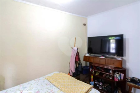 Casa à venda com 3 quartos, sendo 2 suítes,  em Jardim Santa Mena, Guarulhos, SP