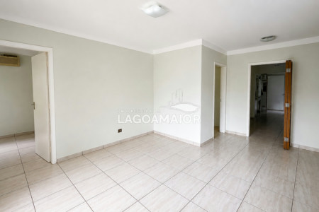 Casa à venda com 4 quartos no Centro, Três Lagoas, MS
