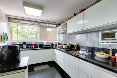Apartamento à venda com 3 suítes em Alto da Boa Vista, São Paulo, SP