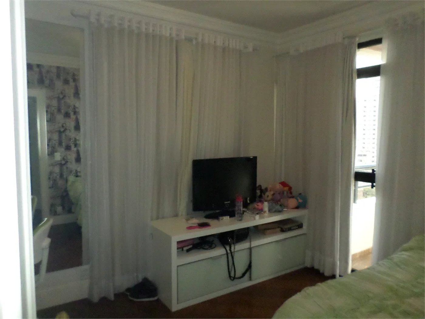 Apartamento à venda com 4 quartos, sendo 2 suítes, em Jardim Londrina, São Paulo, SP