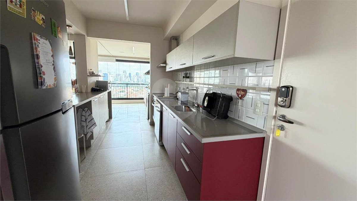 Apartamento à venda com 3 suítes em Vila Olímpia, São Paulo, SP