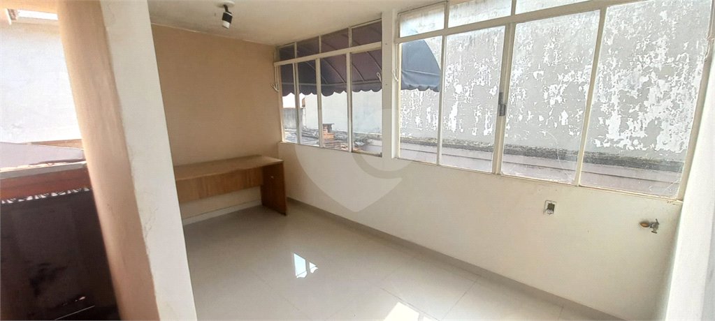 Casa Térrea à venda com 4 quartos, sendo 3 suítes, em Vila Galvão, Guarulhos, SP