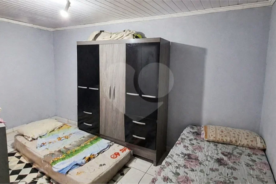 Casa à venda com 2 quartos, sendo 1 suíte,  em Tremembé, São Paulo, SP