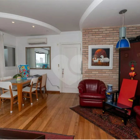 Apartamento à venda com 2 quartos, sendo 1 suíte, em Perdizes, São Paulo, SP
