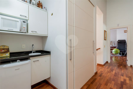 Casa à venda com 4 suítes em Alto da Lapa, São Paulo, SP