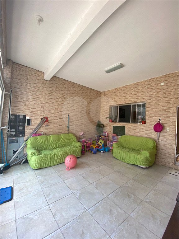Sobrado à venda com 4 quartos em Eldorado, São Paulo, SP
