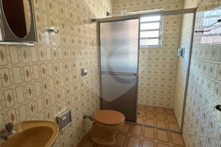 Casa à venda com 4 quartos, sendo 2 suítes,  em Vila Galvão, Guarulhos, SP
