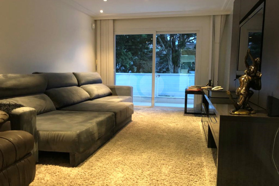 Sobrado à venda ou para alugar com 4 suítes em Jardim França, São Paulo, SP