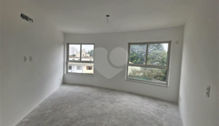 Apartamento à venda com 3 suítes em Santana, São Paulo, SP
