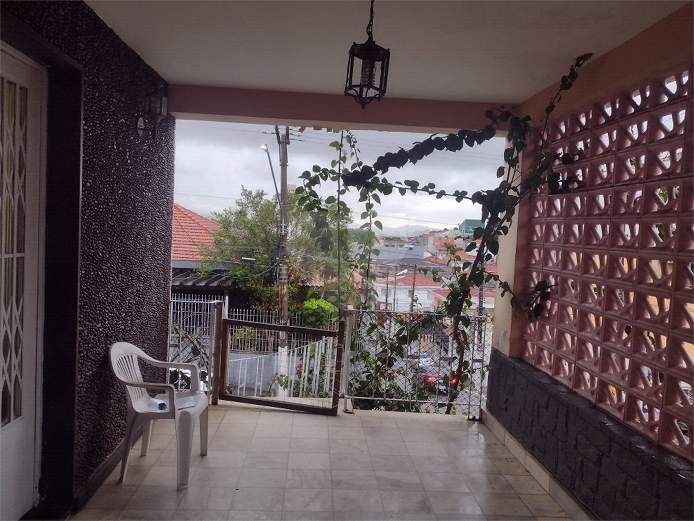 Sobrado à venda com 6 quartos, sendo 1 suíte, em Vila Medeiros, São Paulo, SP