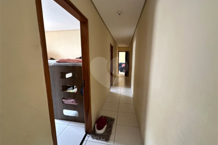 Casa à venda com 3 quartos, sendo 1 suíte, em Nova Cerejeira, Atibaia, SP