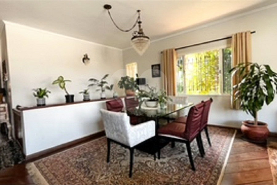 Casa Térrea à venda com 3 quartos, sendo 1 suíte, em Horto Florestal, São Paulo, SP