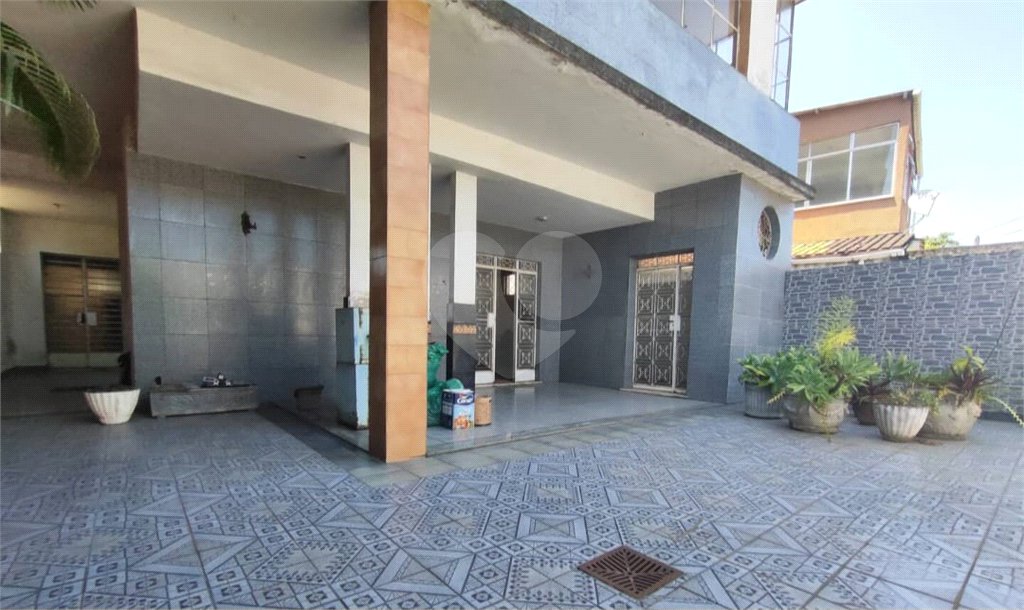 Casa à venda com 3 quartos, sendo 1 suíte, em Santa Cruz, Rio de Janeiro, RJ