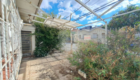 Casa à venda com 3 quartos, sendo 1 suíte,  em Vila Constança, São Paulo, SP