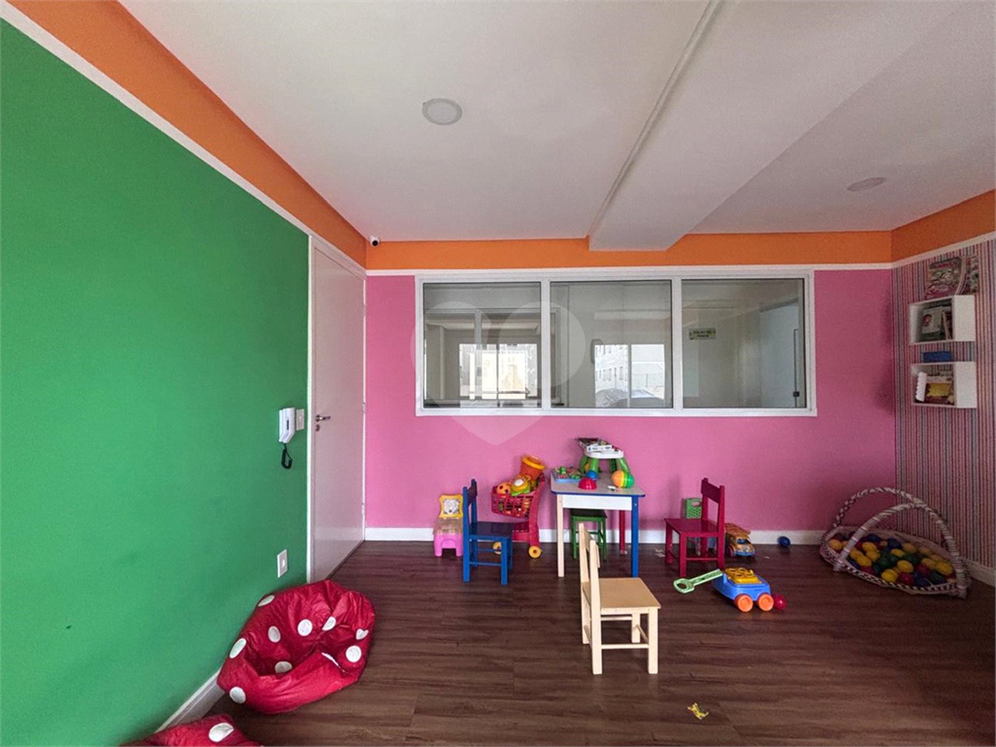 Apartamento à venda com 2 quartos, sendo 1 suíte, em Aparecidinha, Sorocaba, SP