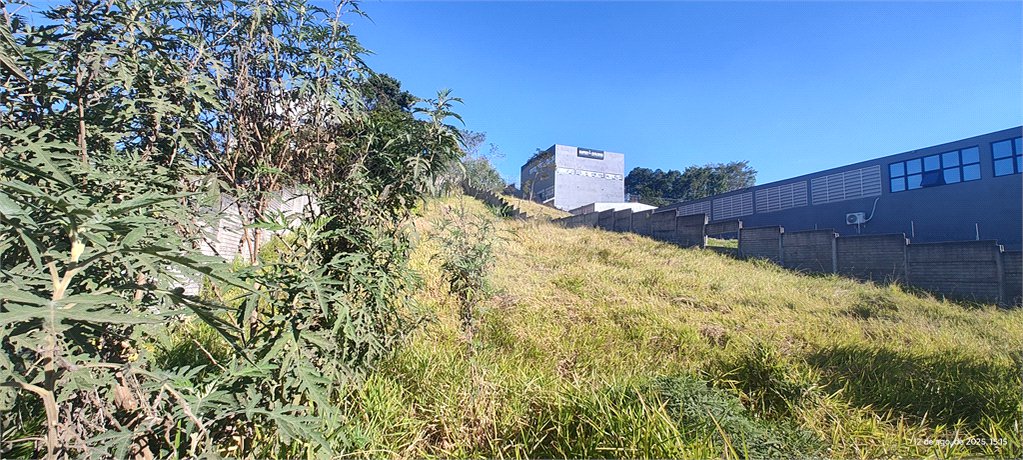 Chácara à venda com 3 quartos, sendo 1 suíte, no Centro, Nazaré Paulista, SP