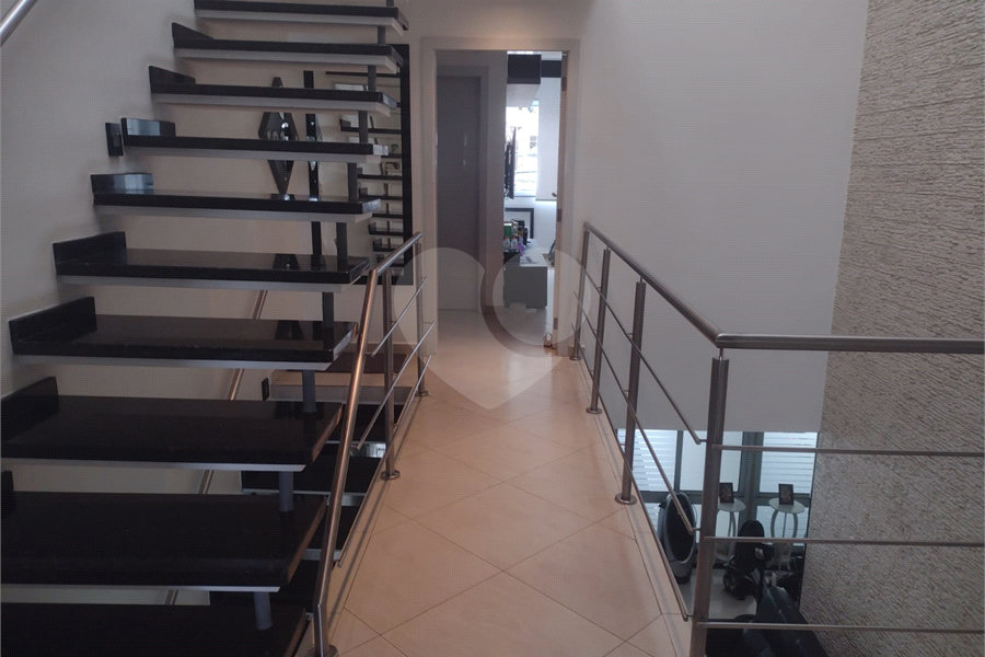 Casa à venda com 3 suítes em Santana, São Paulo, SP