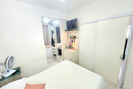 Apartamento 2 Dormitórios com Vista Mar, 1 Suíte e 50m da Praia – Santos