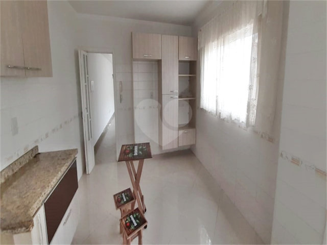 Sobrado à venda com 4 quartos, sendo 3 suítes,  em Vila Maria Alta, São Paulo, SP