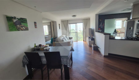 Apartamento à venda com 3 quartos, sendo 1 suíte,  em Jardim Marajoara, São Paulo, SP