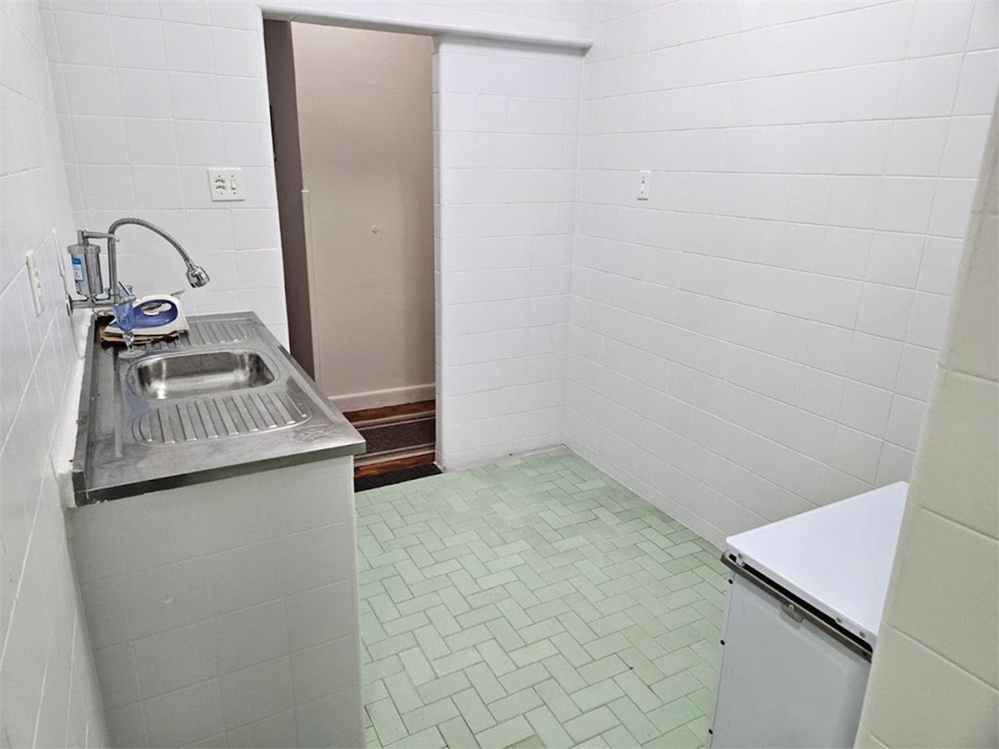 Apartamento com 3 dormitórios à venda, 98 m² por R$ 650.000,00 - Gonzaga - Santos/SP