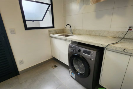 Casa à venda com 3 suítes no condomínio Via Castelli, Louveira - SP
