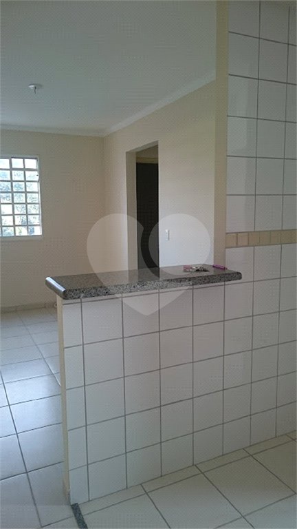 Vendo Apartamento no Residencial Aline na Cidade de São Carlos SP.