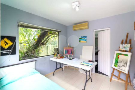 Casa à venda com 3 quartos, sendo 1 suíte, em Jardim Marajoara, São Paulo, SP
