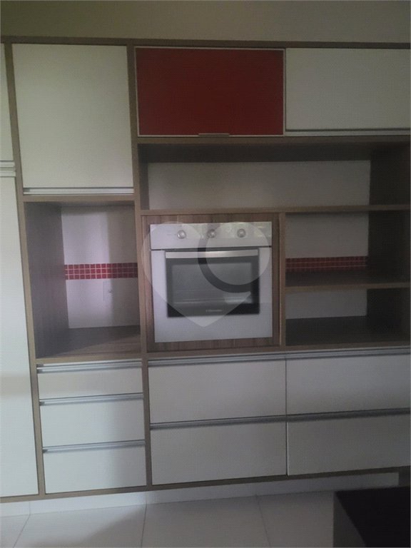 Chácara no Condomínio Vale das Laranjeiras em Indaiatuba SP - Venda - R$ 3,600.000,00 - Locaçao - R$ 30.000,00 mais encargos - Linda, espaçosa, aconchegante, acabamento de alto padrão em rua tranquila e arborizada, em um dos Condomínios mais valorizados de Indaiatuba. Com fácil acesso as principa