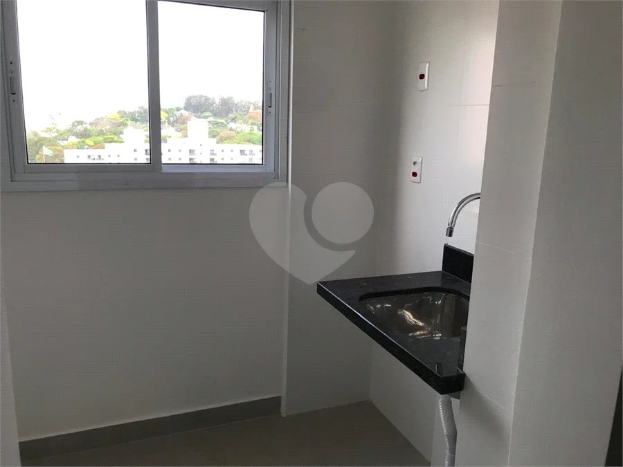 APARTAMENTO 02 DORMITÓRIOS COLADO NA USP