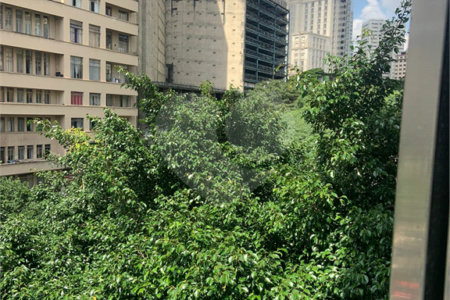 Apartamento disponível para locação no bairro Bela Vista.