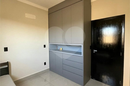 Casa à venda com 3 quartos, sendo 1 suíte, no condomínio Vila Paraty, Indaiatuba - SP
