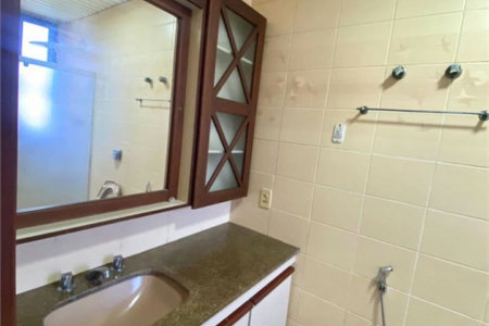 Apartamento Residencial à venda, Centro, Guarujá - AP1385.
