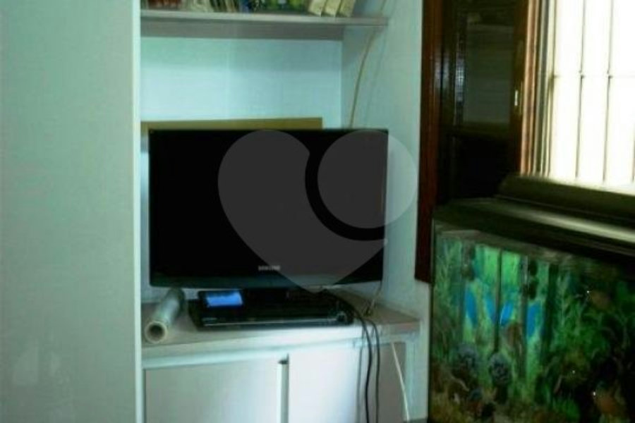 Sobrado à venda com 3 quartos, sendo 1 suíte, em Horto, São Paulo, SP