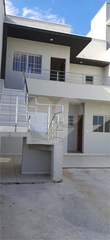 Casa à venda com 3 quartos, sendo 1 suíte, em Nova Cerejeira, Atibaia, SP