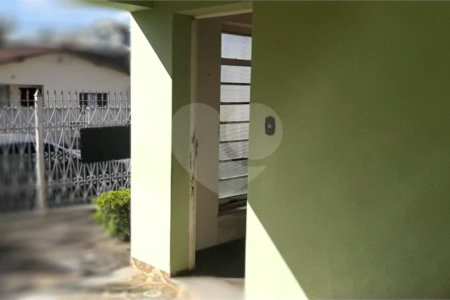 Casa Térrea à venda com 2 quartos no Centro, Vinhedo, SP