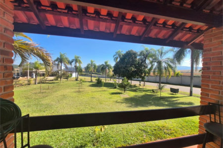 Chácara com 3 dormitórios à venda, 1200 m² por R$ 870.000,00 - Condomínio Ninho Verde II - Pardinho/SP