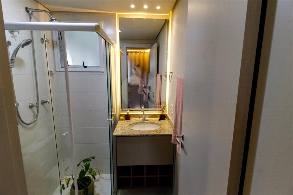 Apartamento à venda com 2 quartos, sendo 1 suíte, em Parque Reboucas, São Paulo, SP