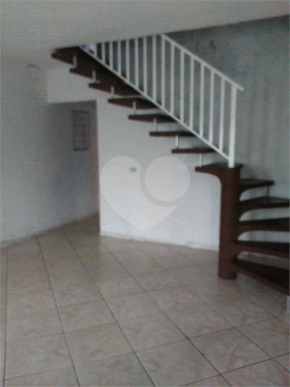 Casa à venda com 4 quartos, sendo 1 suíte, em Protestantes, Votorantim, SP
