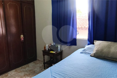 Sobrado à venda com 5 quartos, sendo 2 suítes, em Vila Trujillo, Sorocaba, SP