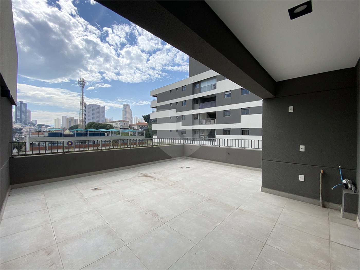 Apartamento à venda com 3 suítes em Santana, São Paulo, SP