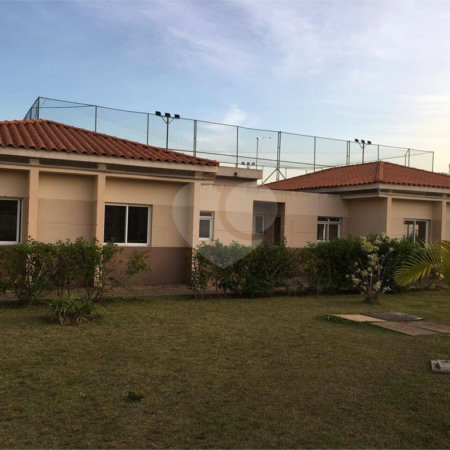 Apartamento à venda com 3 quartos, sendo 1 suíte, em Conjunto Residencial Irai, Suzano, SP